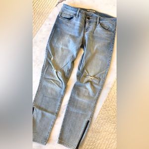 Guess Jeans